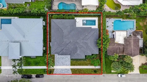 2757 NE 34 Street Fort Lauderdale FL 33306
