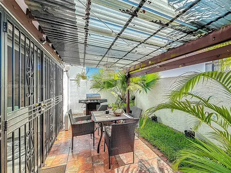 1291 SW 124th Court Miami FL 33184