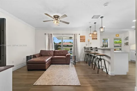 9128 SW 211th Lane Cutler Bay FL 33189