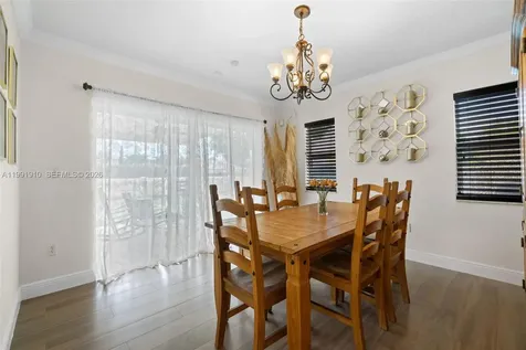 9128 SW 211th Lane Cutler Bay FL 33189
