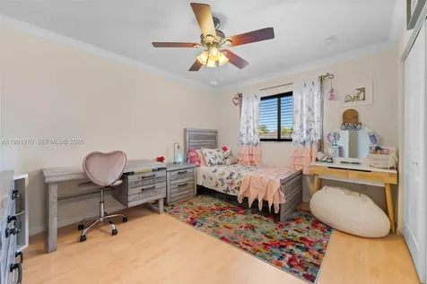 9128 SW 211th Lane Cutler Bay FL 33189