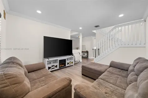 9128 SW 211th Lane Cutler Bay FL 33189