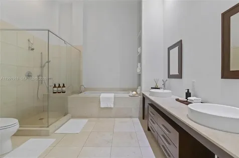 475 Brickell Avenue Miami FL 33131