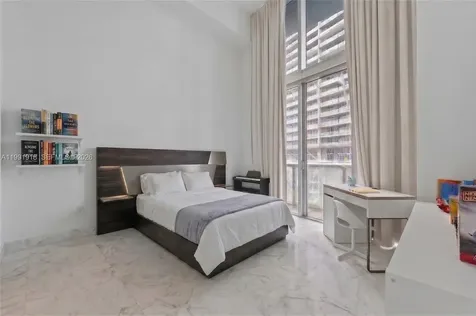 475 Brickell Avenue Miami FL 33131