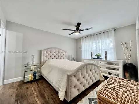 10019 Winding Lake Road Sunrise FL 33351