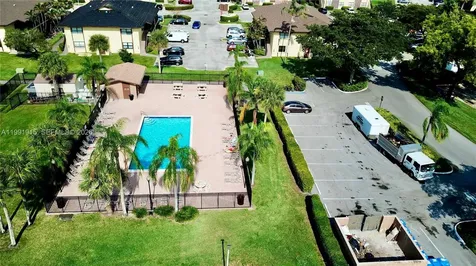 10019 Winding Lake Road Sunrise FL 33351