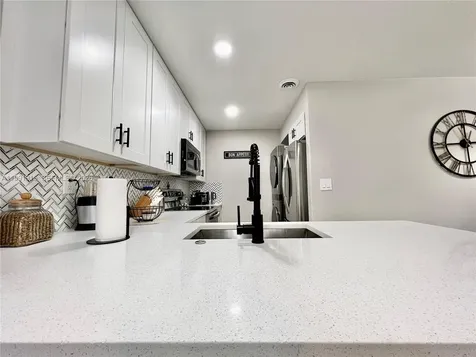 10019 Winding Lake Road Sunrise FL 33351