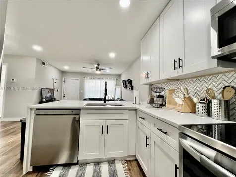 10019 Winding Lake Road Sunrise FL 33351
