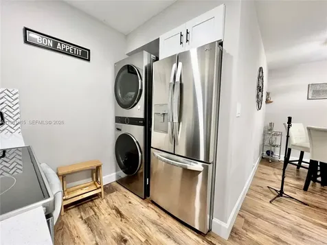 10019 Winding Lake Road Sunrise FL 33351