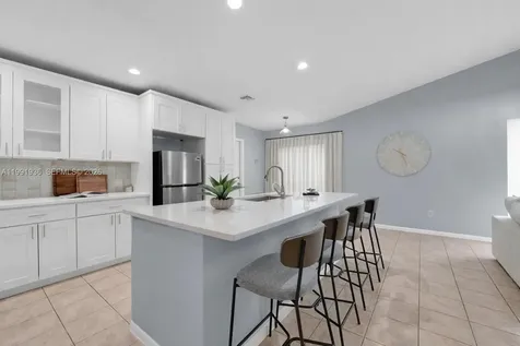 9131 N Lake Miramar Circle Miramar FL 33025