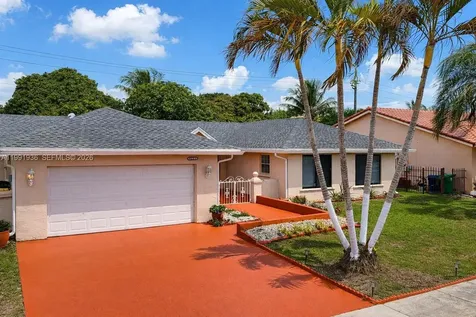 9131 N Lake Miramar Circle Miramar FL 33025