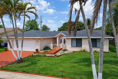 9131 N Lake Miramar Circle Miramar FL 33025