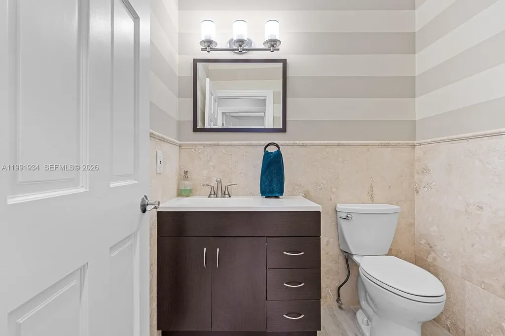 8412 NW 52nd Place Coral Springs FL 33067