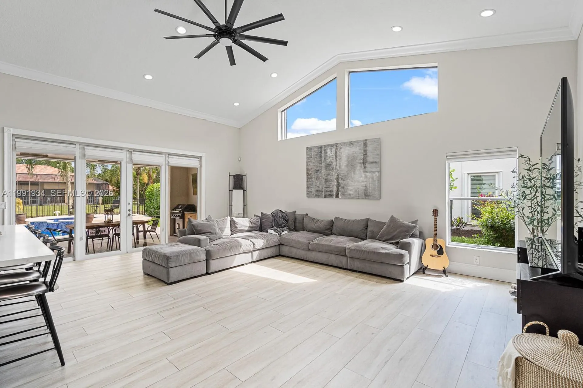 8412 NW 52nd Place Coral Springs FL 33067