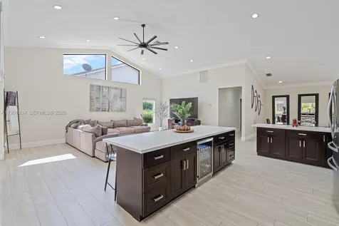 8412 NW 52nd Place Coral Springs FL 33067