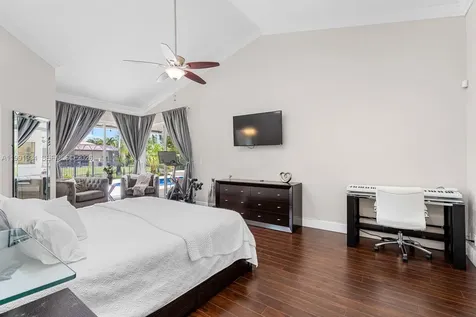 8412 NW 52nd Place Coral Springs FL 33067