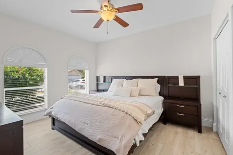 8412 NW 52nd Place Coral Springs FL 33067