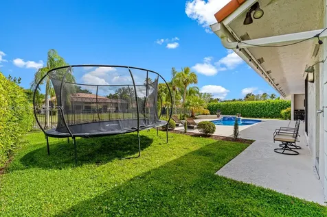 8412 NW 52nd Place Coral Springs FL 33067