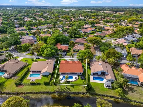 8412 NW 52nd Place Coral Springs FL 33067