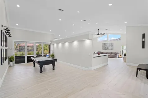 8412 NW 52nd Place Coral Springs FL 33067