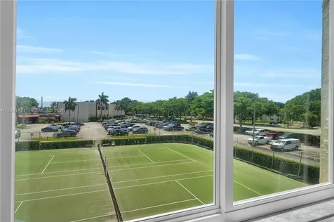 8900 Washington Boulevard Pembroke Pines FL 33025