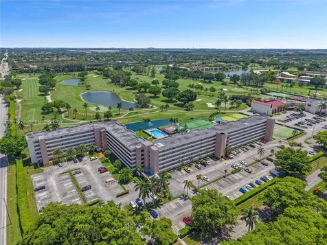 8900 Washington Boulevard Pembroke Pines FL 33025