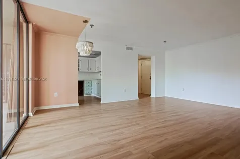 665 NE 195th Street Miami FL 33179