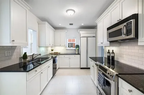 550 Loretto Avenue Coral Gables FL 33146