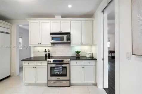 550 Loretto Avenue Coral Gables FL 33146