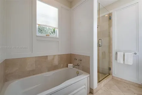 550 Loretto Avenue Coral Gables FL 33146