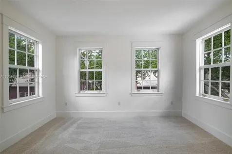 550 Loretto Avenue Coral Gables FL 33146
