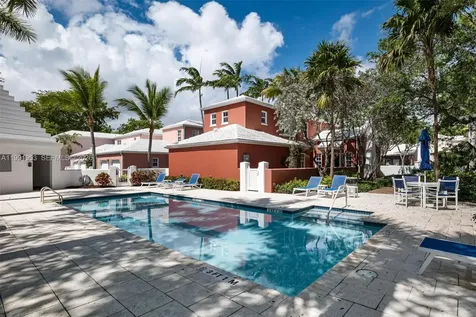 550 Loretto Avenue Coral Gables FL 33146