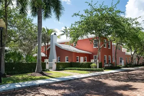 550 Loretto Avenue Coral Gables FL 33146