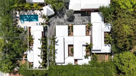 550 Loretto Avenue Coral Gables FL 33146