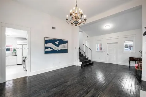 550 Loretto Avenue Coral Gables FL 33146