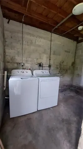 8915 NW 10th Avenue Miami FL 33150