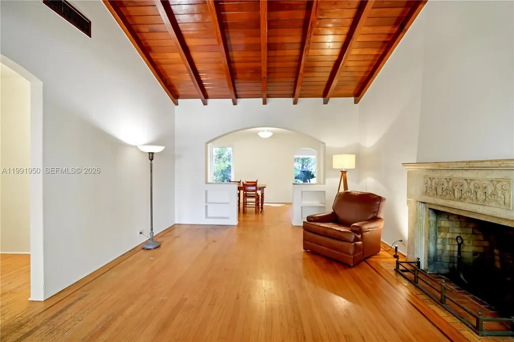 720 NE 75th Street Miami FL 33138