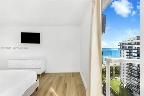 2401 Collins Avenue Miami Beach FL 33140