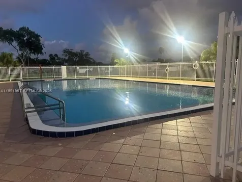 7211 NW 76th Street Tamarac FL 33321