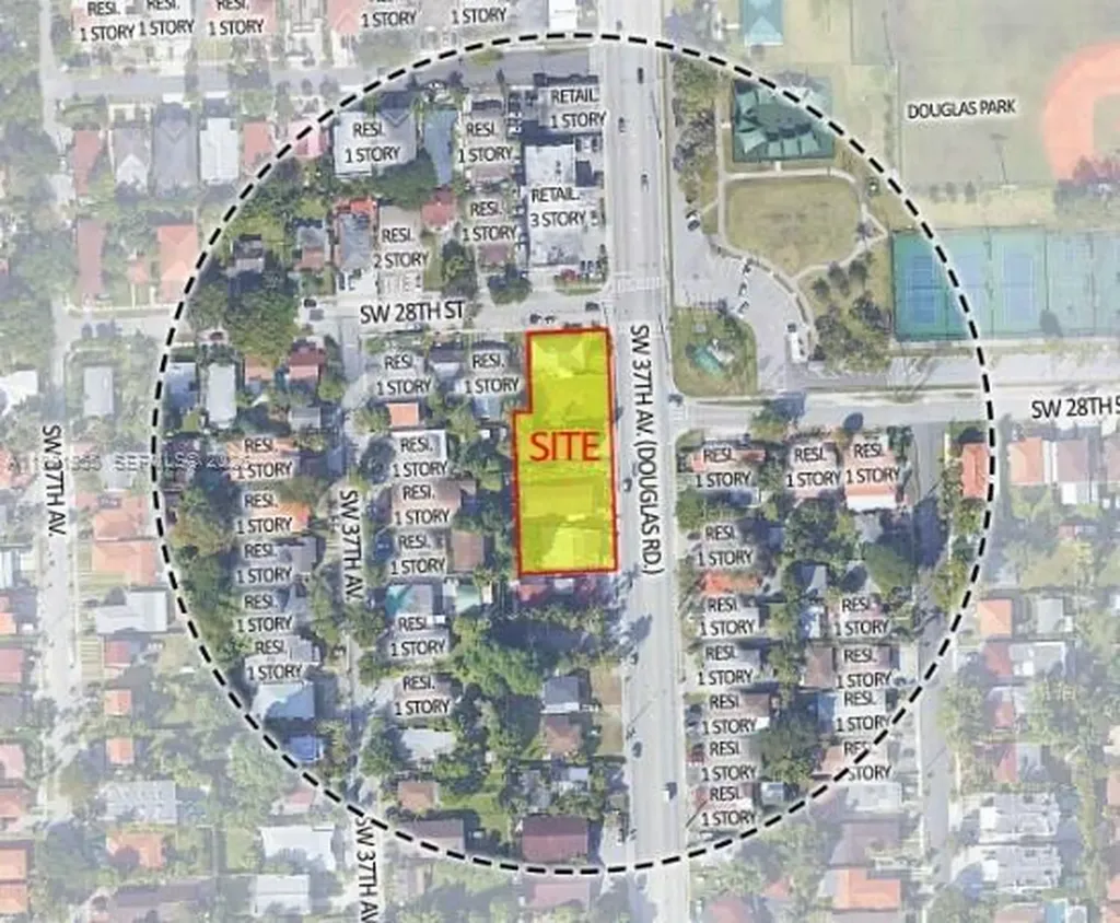 2828 SW 37th Avenue Miami FL 33133