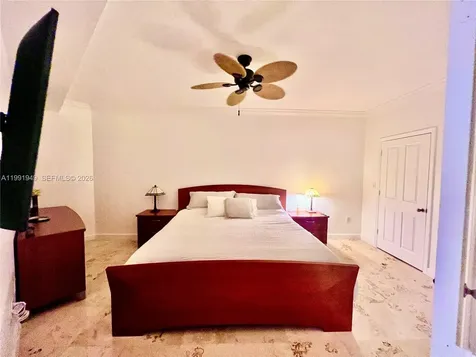 9172 Collins Avenue Surfside FL 33154