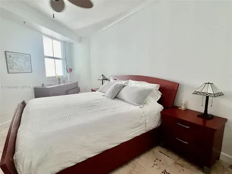 9172 Collins Avenue Surfside FL 33154