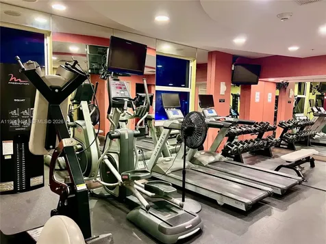 9172 Collins Avenue Surfside FL 33154