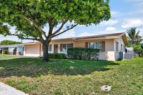 7241 NW 10th Place Plantation FL 33313