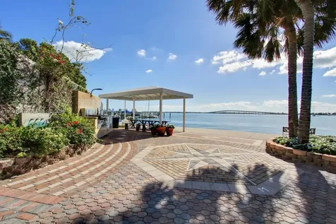 1915 Brickell Avenue Miami FL 33129