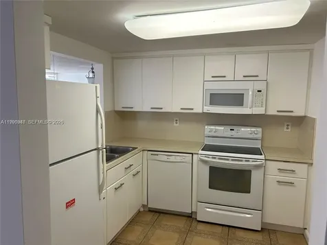 1915 Brickell Avenue Miami FL 33129