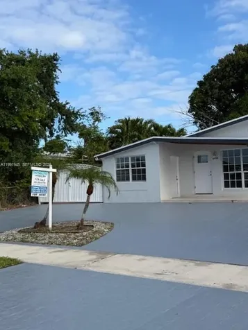 12455 SW 185th Terrace Miami FL 33177