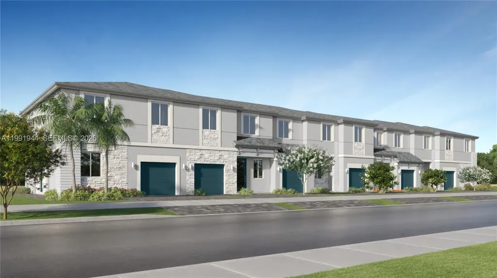 812 SE 23 Court Homestead FL 33035