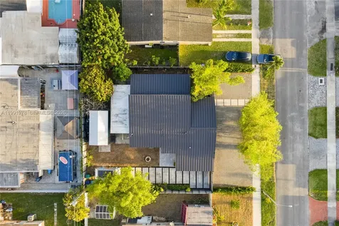 4315 SW 97th Court Miami FL 33165