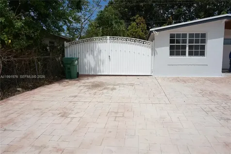 12455 SW 185th Terrace Miami FL 33177